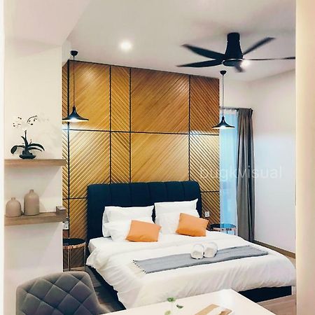 Luxury Seaview Family Suite By Little Cabin George Town Eksteriør bilde